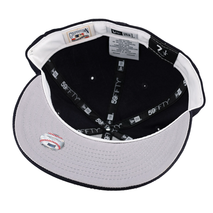 New York Yankees 2000 World Series Basics Fitted Hat