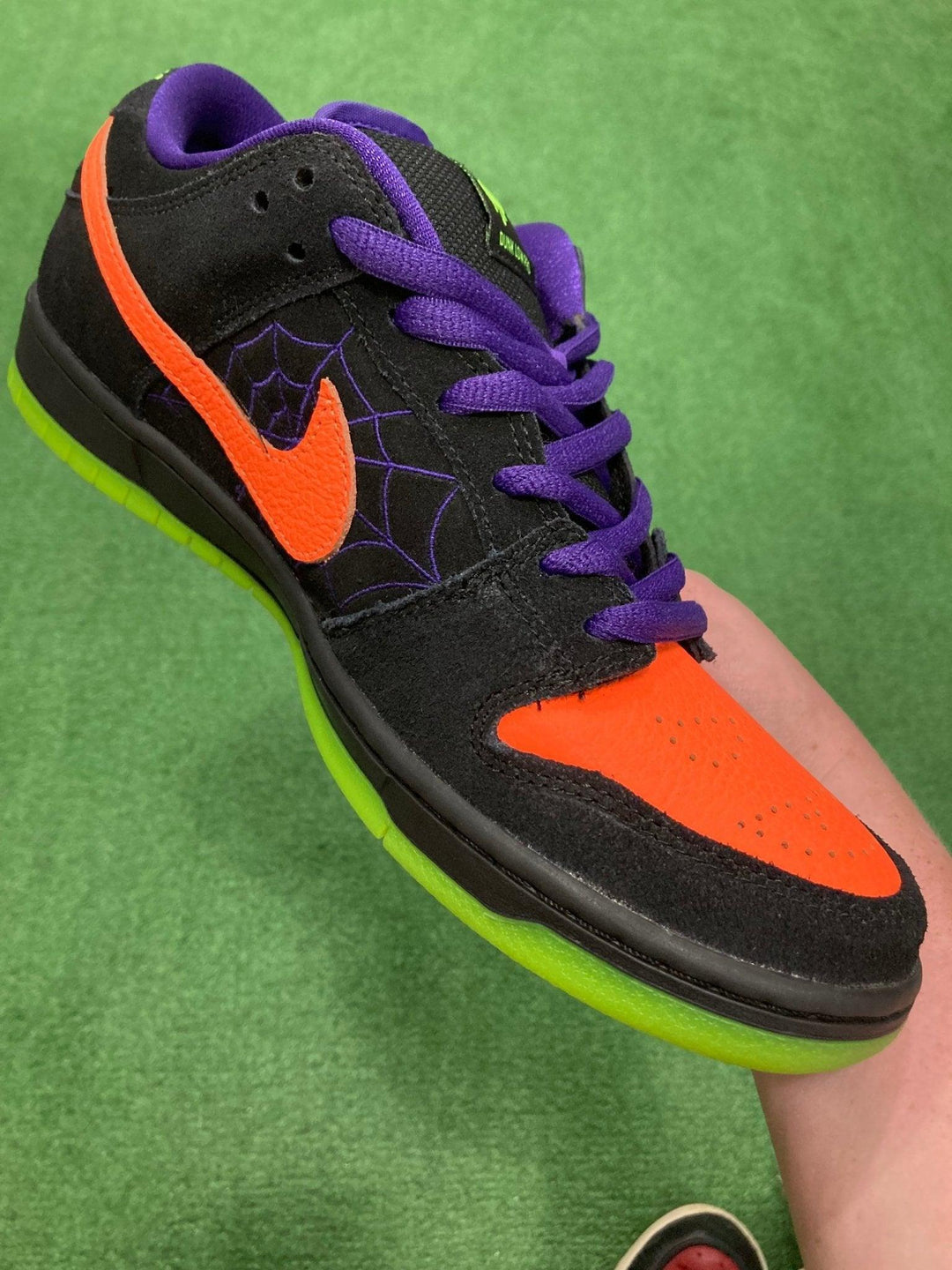 Nike SB Dunk Low Night of Mischief Halloween