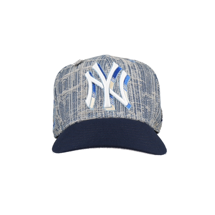 New York Yankees Distressed Denim 50th Season Patch 59Fifty Fitted Hat