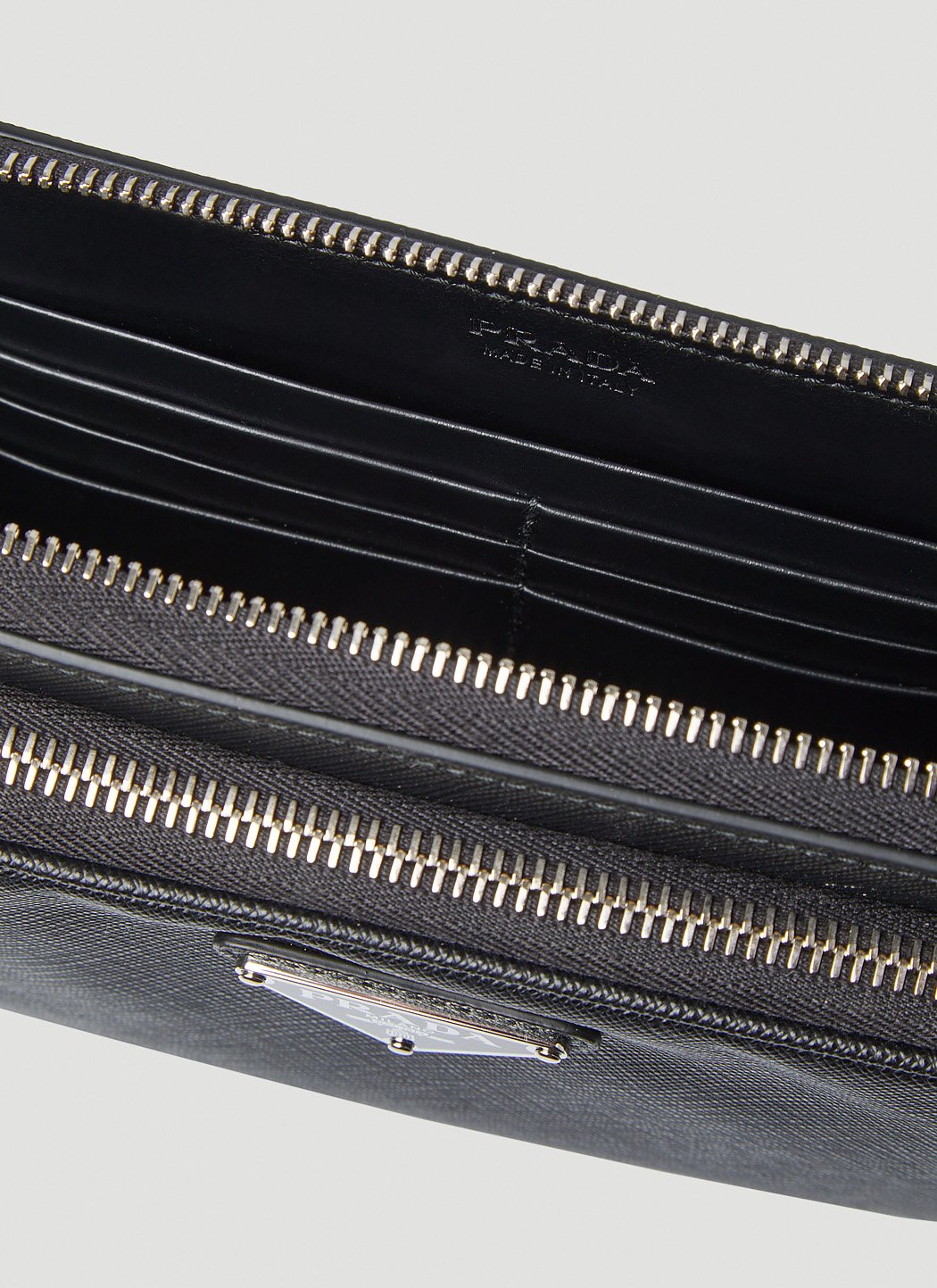 Prada Men Logo Motif Woven Beltbag