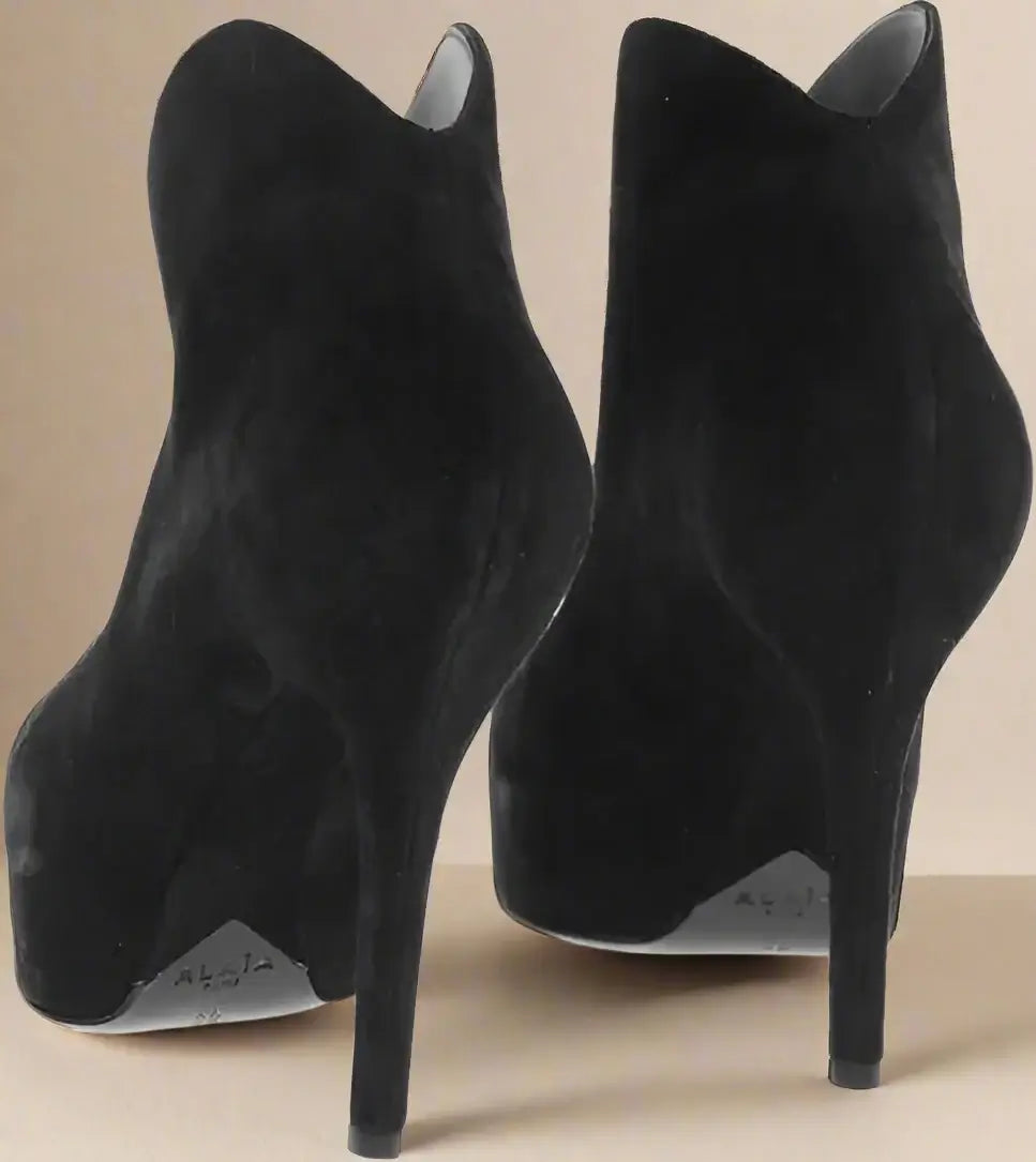 Alaïa black Suede Booties with Front V Design 11cm