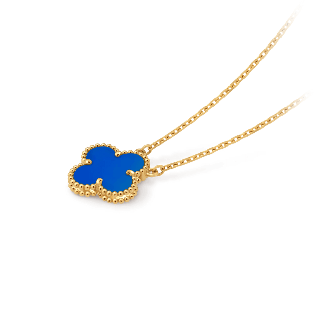 Van Cleef & Arpels Vintage Alhambra pendant 18K yellow gold, Agate on a delicate chain, fine jewelry piece.