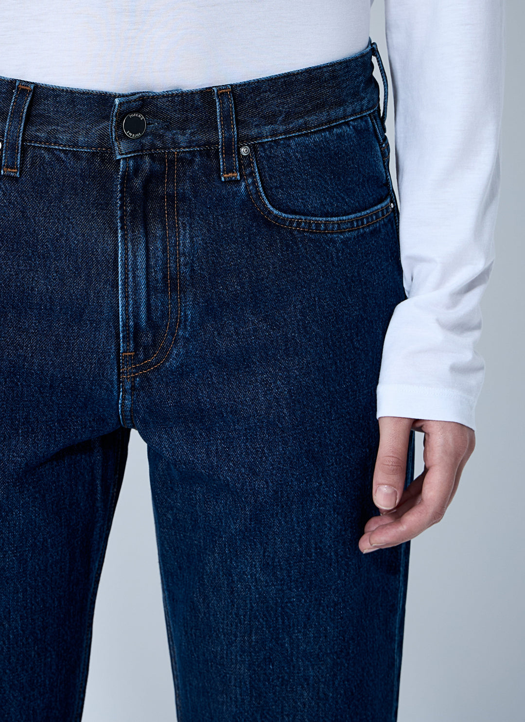 Toteme Women Low Jeans