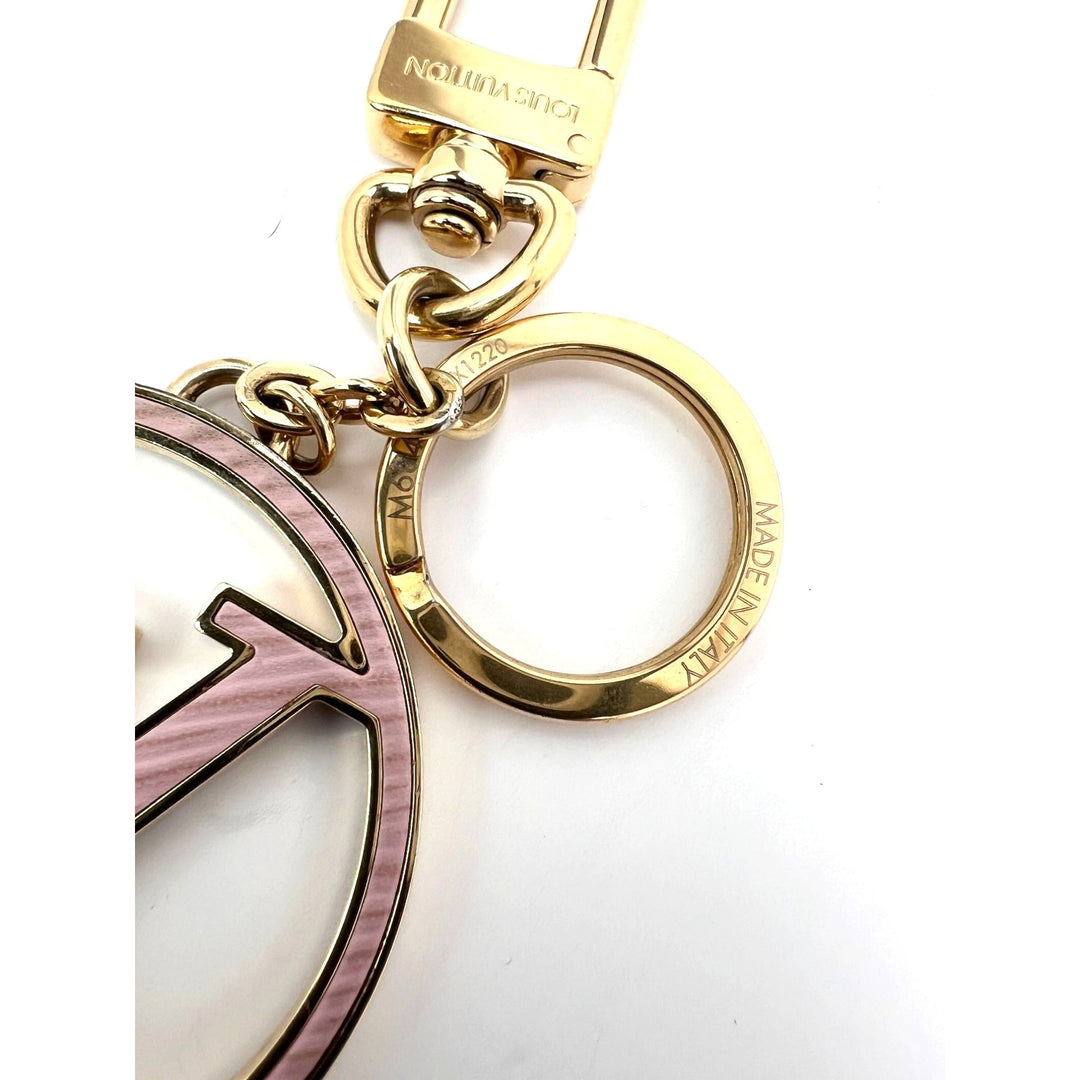 Louis Vuitton LV Circle key holder charm – STORE 7994