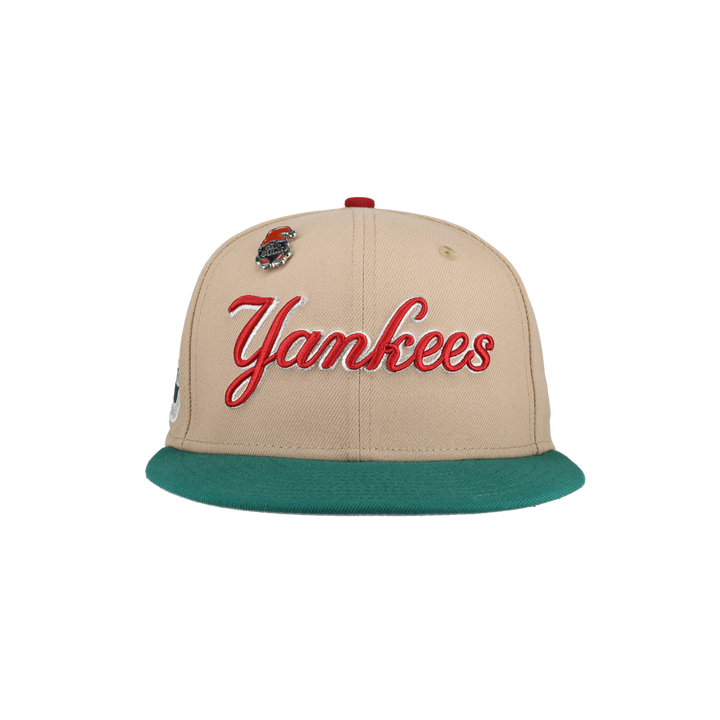 New York Yankees 2023 Christmas Collection 1962 World Series Patch Fitted Hat
