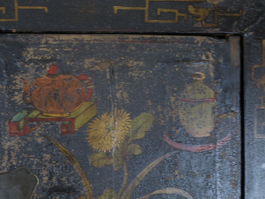 Hand Painted Antique Chinese Cabinet 2
